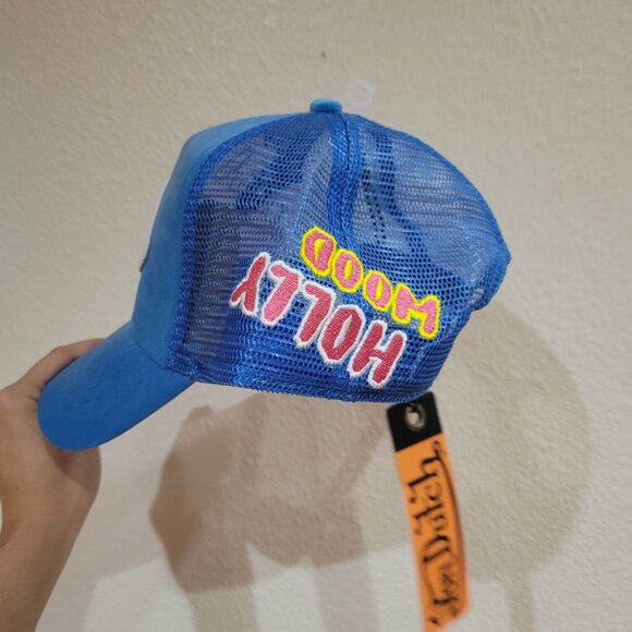 NWT Von Dutch Hollywood Blue Velvet Trucker Hat main image 5